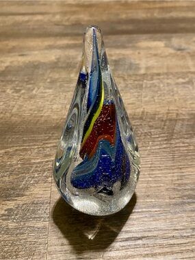 Adam Jablonski cone-shaped art glass paperweight